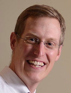 Headshot of John Waterman DDS
